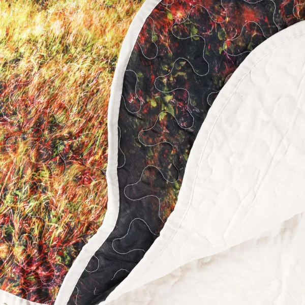 Quilted Throw - Old Rugged Cross | Swanson Christian Products