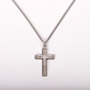 Necklace – Sterling Silver – Outlined Cross with Brushed Silver – 18″ Silver