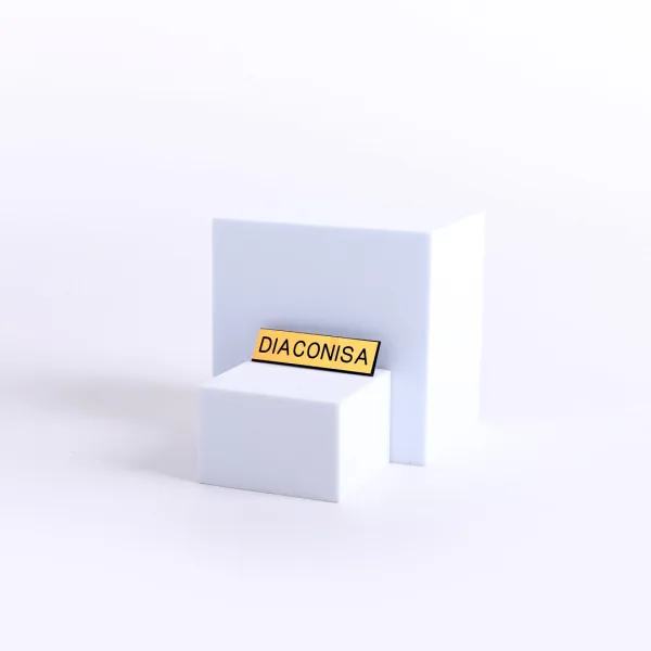 Badge Engraved Spanish Diaconisa/ Deaconess Gold tone Magnet- Swanson Christian Products