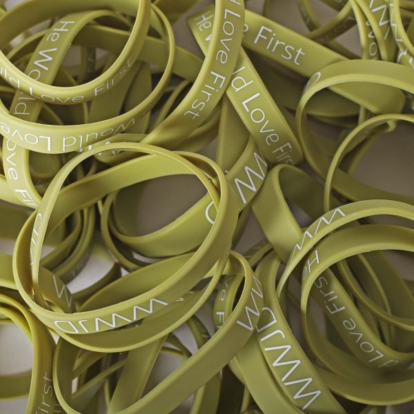 Bracelet Silicone - Wwjd He Would - Sage - Pk100 | Swanson Christian Products